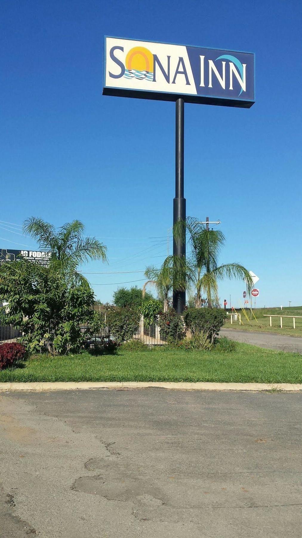 Sona Inn Dilley Exterior foto